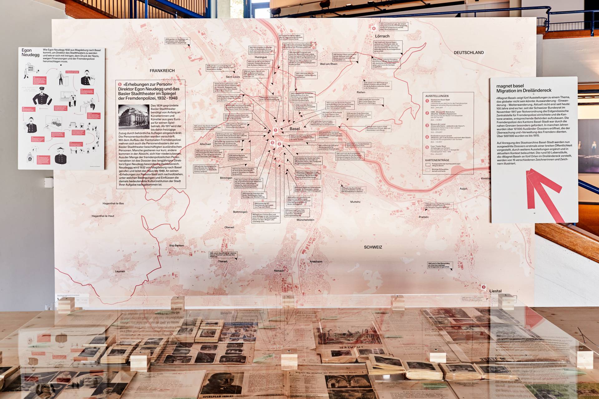 Ausstellungsgrafik »Magnet Basel – Migration im Dreiländereck« für das Team Stratenwerth, Basel